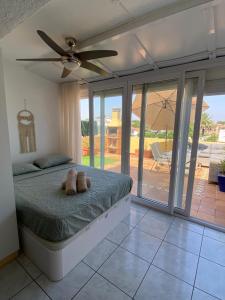 Acogedor apartamento con barbacoa privada en Empuriabrava