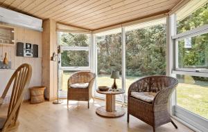 Stunning Home In Tarm With Wifi