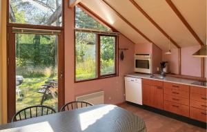 2 Bedroom Awesome Home In Dannemare