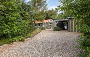 3 Bedroom Stunning Home In Tarm