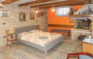 1 Bedroom Gorgeous Apartment In Secovlje