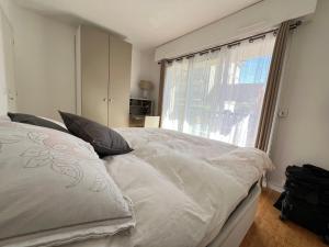 Le Santa, bel appartement, parking et jardin privé