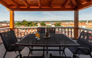 Beautiful Home In Turanj 