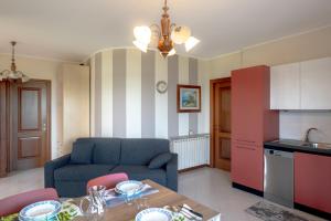 Grazia - Bilocale con Vista Lago e Giardino