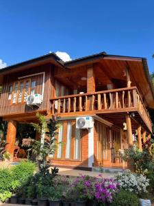 Him Doi Villa ฮิมดอยวิลล่า