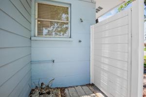 A Place in Paradise Unit A