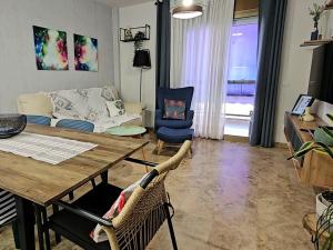 Concordia, con parking en el puerto de Cambrils