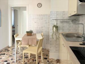 Holihome Tide Living