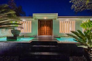 Villa Ramadewa Beachside with Authentic Charm