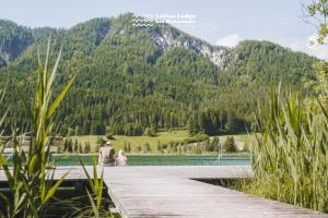 Lottas Lodge am Weissensee - Exklusive Ferienwohnung mit privatem Seezugang - 4hvězdičkové hotely ve městě Weissensee