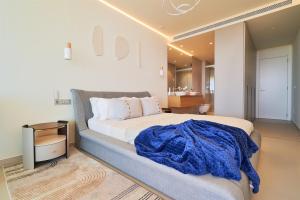 Designer Apt - Sea View & Parking - MSM Signature