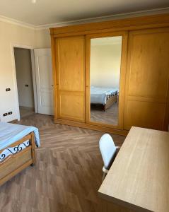 Spacious 3-Bd Hotel Apt in Sheikh Zayed