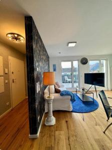 Luxury Long-Term Apartment with Terrace