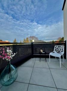 Luxury Long-Term Apartment with Terrace