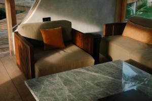 La Isla Mentawai - Private Boutique Villas & Surf Sanctuary