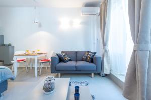 Studio Corner