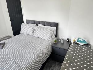 Modern House In Acocks Green - Free Parking & Wi-Fi