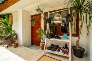 Spacious 2BR Villa Madeus with Gym Corner, Private Pool, Garden & Billard in Canggu -Bali