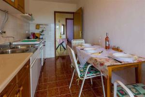 Apartments in Jadranovo 39281