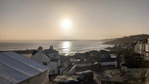 Tate Five Penthouse apartment with panoramic views of St Ives