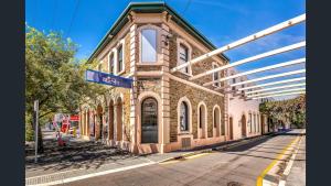 city stay at gouger 433