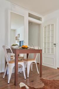 Idyllic Light-Filled Alfama Apt, by TimeCooler