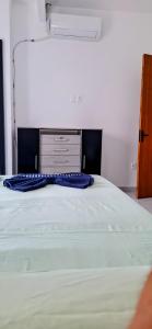 Casa familiar com 3 quartos e próximo a praia