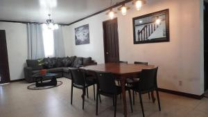 Ohana Semeistvo Beach house