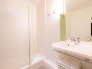 Hotels ibis budget Besancon Centre Gare : photos des chambres