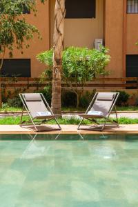 Confortable & Très Bien Noté - Vue Piscine, Proche M Avenue, Piscine, Fibre Optique, Parking