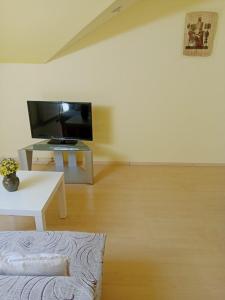 Stan Na Dan - Mladenovac