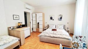 Lavender - City Room with free parking