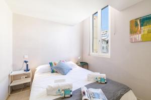 FRANCE 82 - 2 rooms -1 min from the Sea - Parking