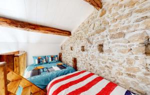 Maisons de vacances Amazing Home In St-Hilaire-Le-Chateau : photos des chambres