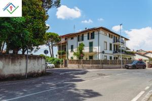 Mansarda Chic con Parcheggio Privato by TuscanyWeGo