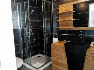 Villas Villa spacieuse a Crozes-Hermitage avec piscine privee : photos des chambres