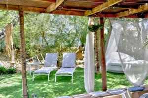 CAN MARC (CHARMING HOUSE CENTER ISLAND)