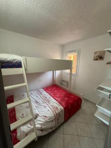 coquet appartement 1 chambre avec parking bord de plage