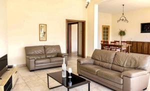 SeaFront YachtView VallettaView