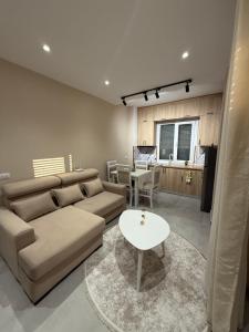 Coastal dreams Golem