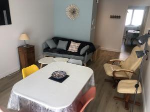 Appartement T3 58 m2, Le République, centre-ville, climatisé, balcon