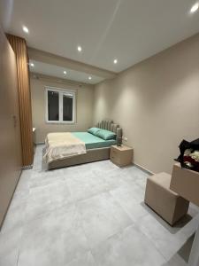 Coastal dreams Golem