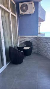 50 meters from the Black Sea coast, Malo