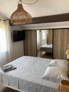 Maisons de vacances Les Elles du Moulin Avec Piscine : photos des chambres