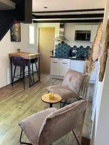 Maisons de vacances Les Elles du Moulin Avec Piscine : photos des chambres