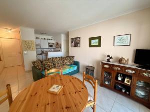 Appartements Arcachon Centre : T2 tout equipe a 150m de la plage avec loggia et parking securise - FR-1-433-5 : photos des chambres