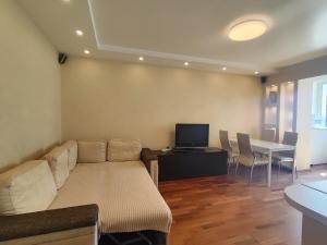 110 вулиця Радунська