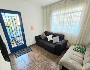 Casa espaçosa até 14 pessoas com estacionamento e a dois quarteirões do metrô Alto do ipiranga