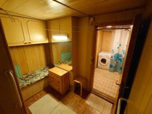 Private house with top location - Koko omakotitalo suurella pihalla ja puusaunalla