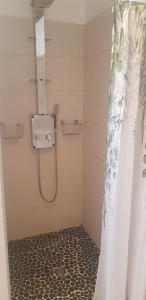 Appartements Beachfront apartment T3 at Carine-s : photos des chambres